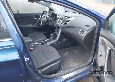 2016 Hyundai Elantra Value Edition из США, поврежденный, VIN 5NPDH4AE8GH746608